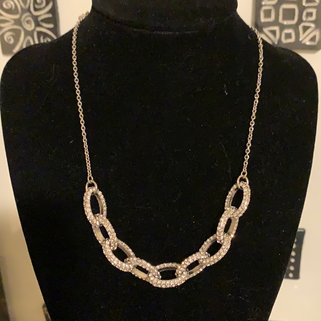 Classy Natasha Choker Link Necklace With White Stones